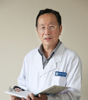 01相片 - 胡大一教授 - 中國控制吸煙協會 - 會長